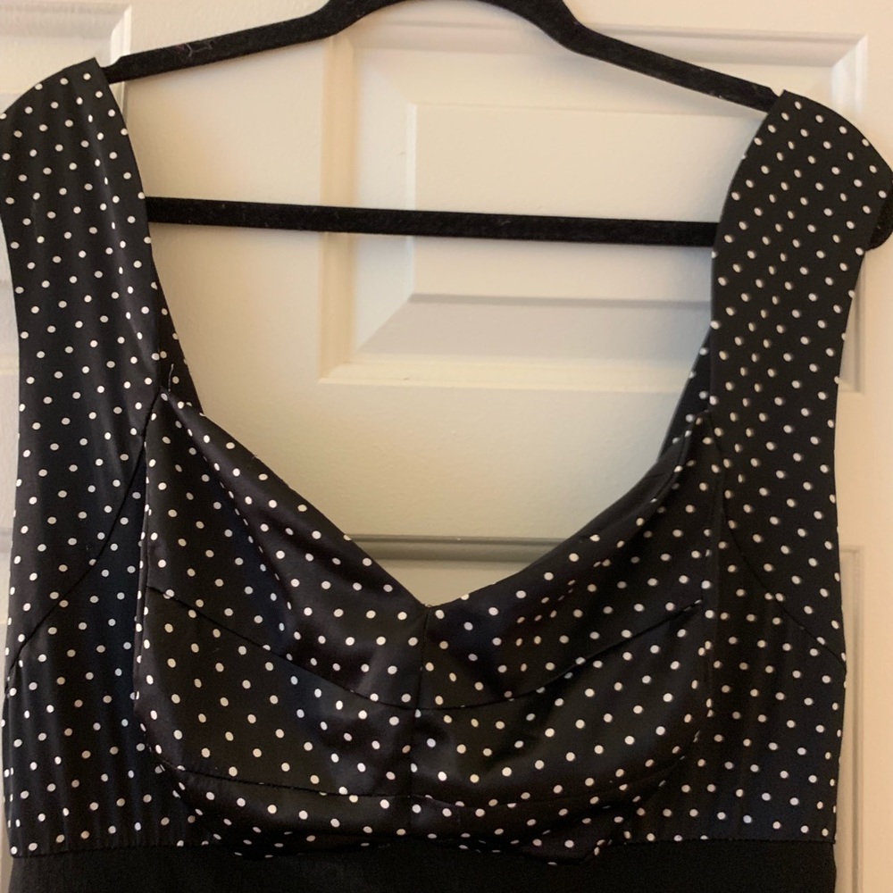 ( 107 likes already ) TORRID retro dress pin up style black w/polka dots - Picture 3 of 6